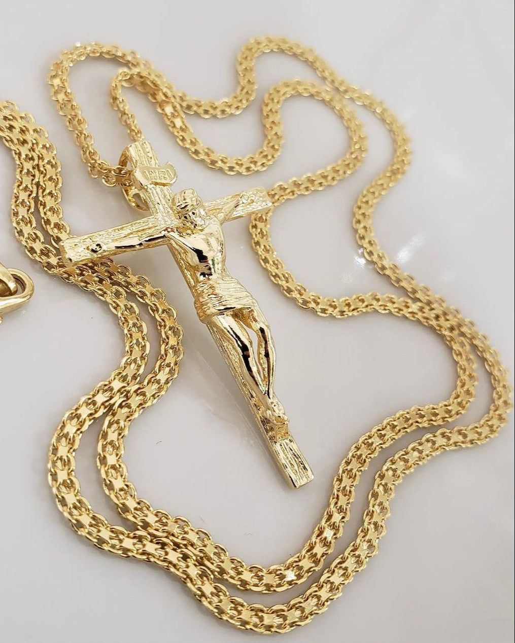 Cadena Tejido Chino ( 2 mm - 65 cm ) + Dije Cruz Milagroso