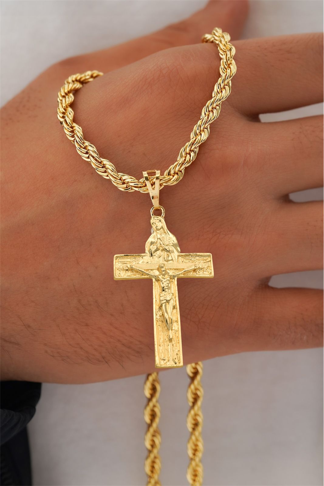 Cadena lazo 60 cm - 5 mm + Dije Cristo