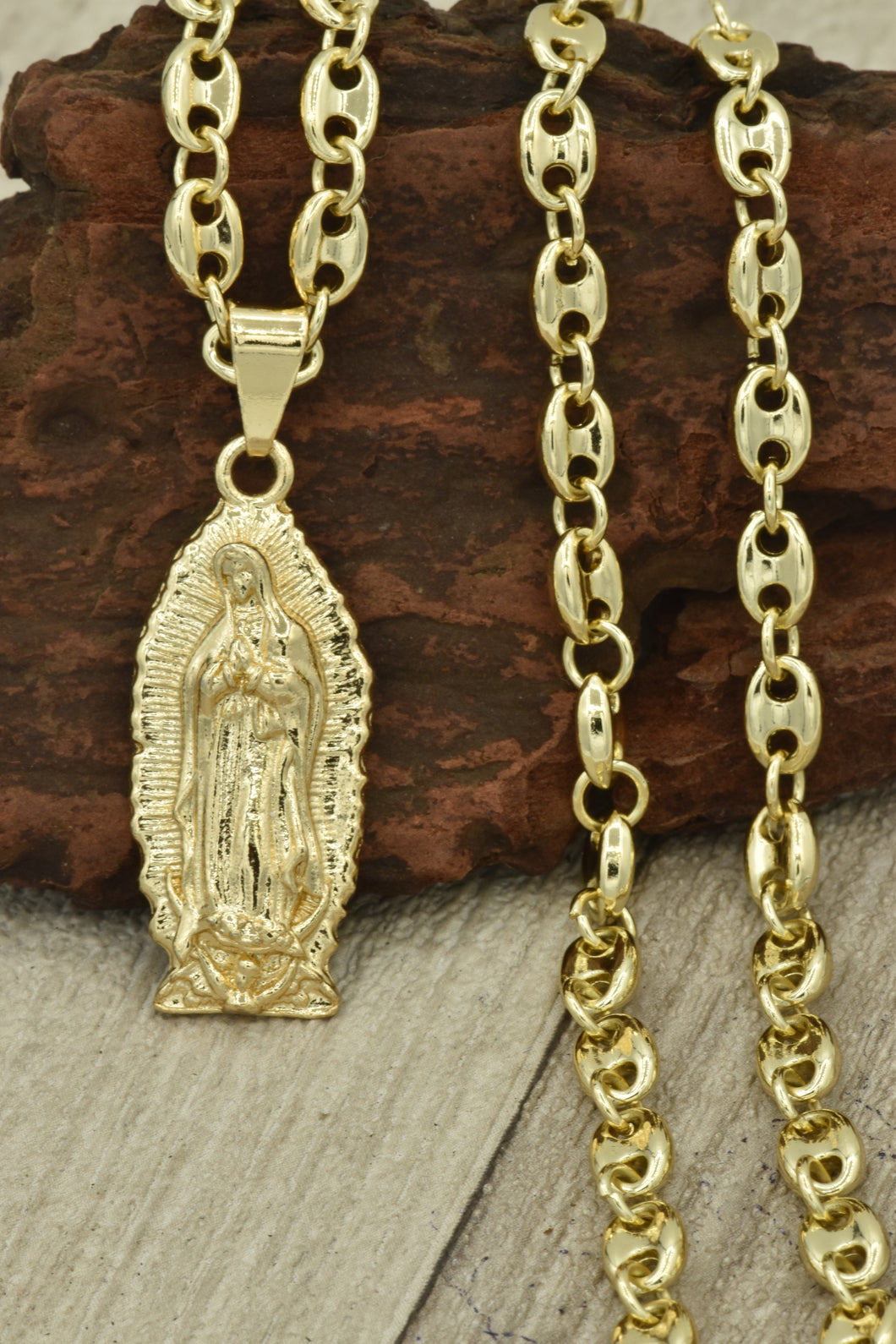 Cadena  Eslabon 60 cm ( 4 mm ) + Virgen Guadalupe