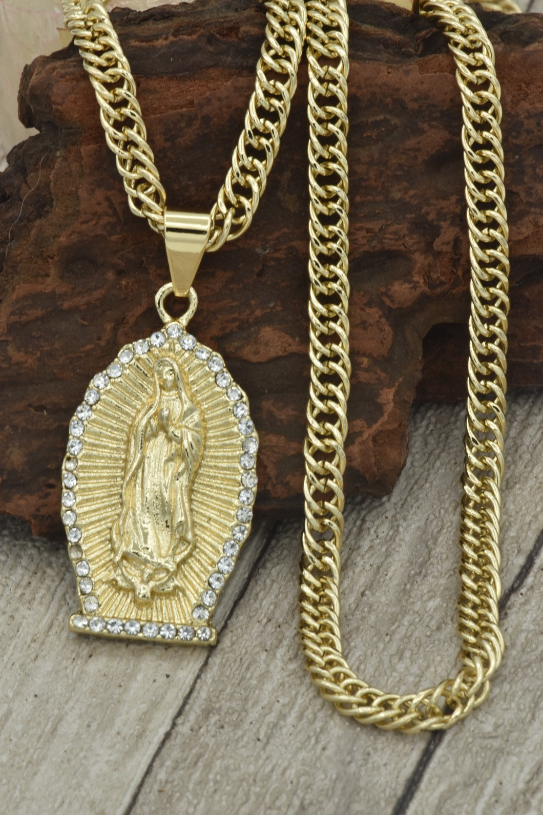 Cadena Cubana 60 cm ( 4 mm ) + Virgen Guadalupe